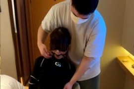 长靴堵嘴挠肚子痒 - N652